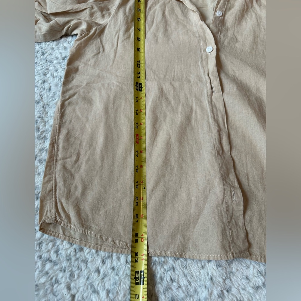 H&M button down blouse size Medium - Picture 3 of 6